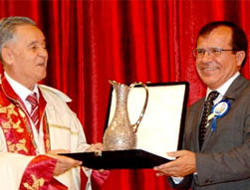 Fransa'dan şaşırtan ödül