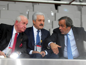 UEFA'dan telefon FIFA'dan faks