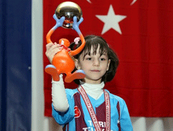 Trabzonlu Yağmur Türkiye ikincisi