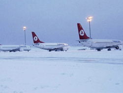 Uçak seferleri  iptal ediliyor