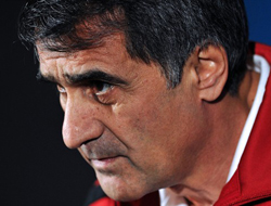 Şenol Güneş'ten yoğun terapi