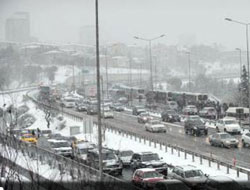 İstanbul beyaza büründü