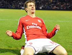 Attığı her golde bir ünlü ölüyor!