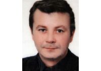 Öğretmen evinde ölü bulundu