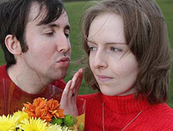 Nişanlısına alerjisi var