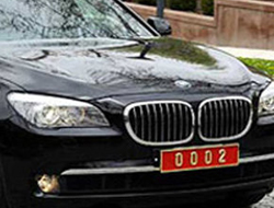 'Kırmızı plaka isterim'