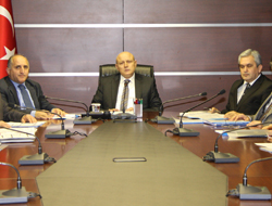 Vali Kızılcık alınan kararları açıkladı