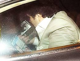 Vatan Şaşmaz öyle bir yakalandı ki!