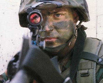 Amerikan askerine çuvala 16'lık şok