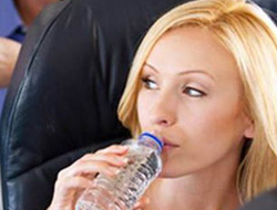 Uçaklarda artık bunlar yasak!