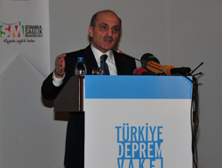 Bayraktar Deprem Zirvesi'nde