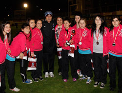 Trabzon İdmanını Kadınlar Bastı