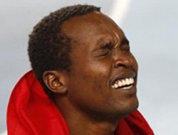 "Bayrak çok ağır geldi"