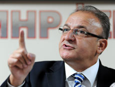 Oktay Vural'dan sert cevap