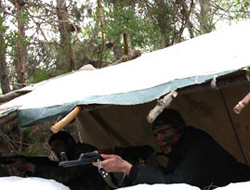 Suriyeli 5 asker daha Türkiye'de!