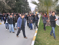 Ege Üniversitesi'nde gerginlik