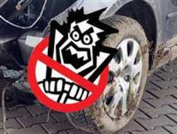 Otomobile tır çarptı: 1 ölü 3 yaralı