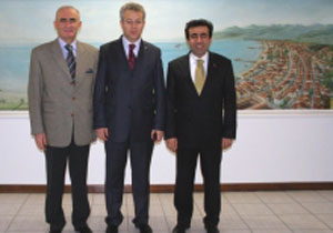Valilerden Başkan'a ziyaret