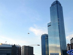 55'inci kattan aşağıya atladılar