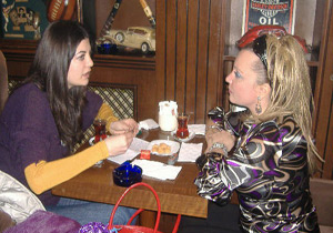 Barbi bebek değilim