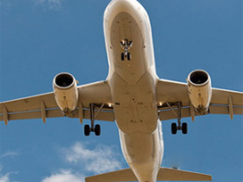 Koskoca uçak kayboldu