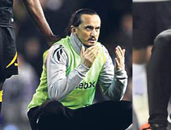 Tuncay arkadaşı için dua etti