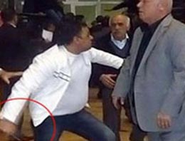 CHP Kongresi'nde bıçaklar çekildi