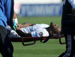 İBB'li oyuncunun kolu kırıldı