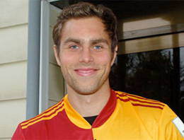 Elmander Trabzon maçında yok!