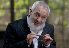 "Zaza Dayı" Bırakıyor