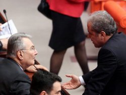 Şamil Tayyar'ın üzerine yürüdüler