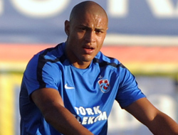 Burak'ın yerine Henrique