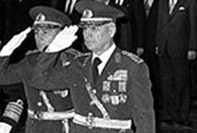 Tarihi dava ertelendi