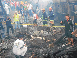Sayir halinde otobüs yandı!