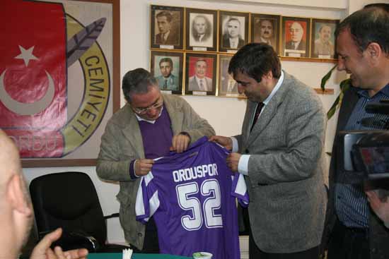 Trabzonlu gazetecilere karşılama