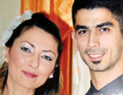 Karısı intihar etti o izledi!