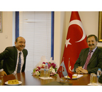 MHP Trabzonspor'u ziyaret etti