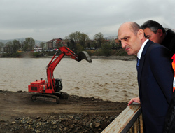 Bayraktar Çaycuma'ya gitti