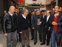 Gümrükçüoğlu esnafı ziyaret etti