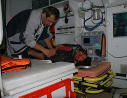 Çaykara'da feci kaza: 21...