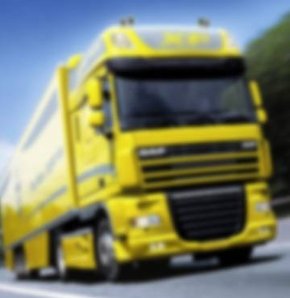 Yardım etmek için durdu ve...