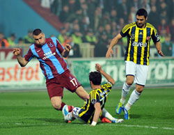 Burak Yılmaz'dan Müjdeli Haber: Beşiktaş Maçında Sahada