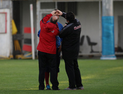 Giray'ın gözüne birşey kaçtı