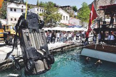 Federasyon başkanı intihar etti