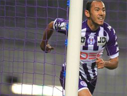 Lyon'a Umut'tan darbe: 3-0