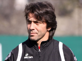 Bülent Korkmaz Emre'ye üzülmüş