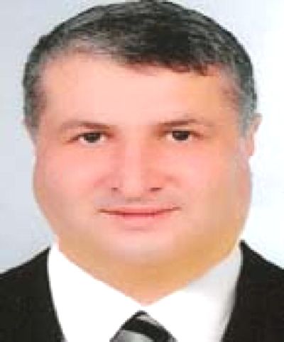 Doktor alkol zehirlemesinden öldü