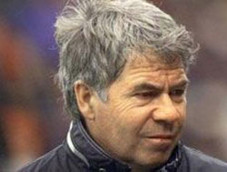 FIFA 2 teknik adamı affetmedi