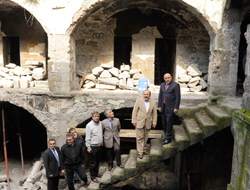 Vali ve Başkan Alacahan'da