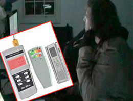 Ölen kızıyla telefonda konuşuyor!